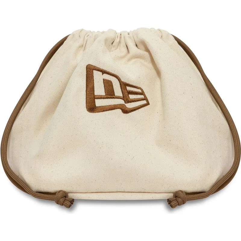 cap-zaobljena-beige-adjustable-strap-marron-9twenty-leather-new-york-yankees-mlb-new-era