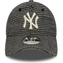 kapa-zaobljena-crna-podesiv-9twenty-houndstooth-new-york-yankees-mlb-new-era