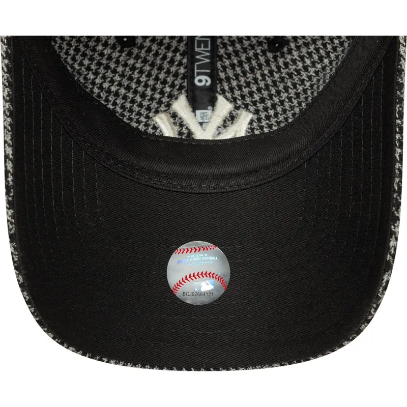 kapa-zaobljena-crna-podesiv-9twenty-houndstooth-new-york-yankees-mlb-new-era