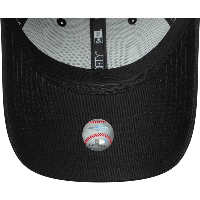 kapa-zaobljena-crna-podesiv-9forty-leopard-infill-new-york-yankees-mlb-new-era
