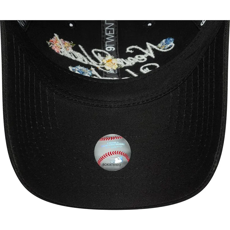 kape-zaobljena-crna-podesiva-traka-9forty-floral-script-new-york-yankees-mlb-new-era