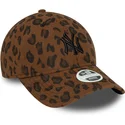 kapa-zaobljena-leopard-podesiv-9forty-leopard-cord-new-york-yankees-mlb-new-era
