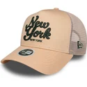 kapa-zaobljena-ruzicasta-snapback-a-frame-city-new-york-new-era