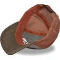 kapa-zaobljena-smeda-snapback-01-von-dutch