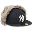kapa-ravna-crna-prilagodena-59fifty-winter-dog-ear-new-york-yankees-mlb-new-era