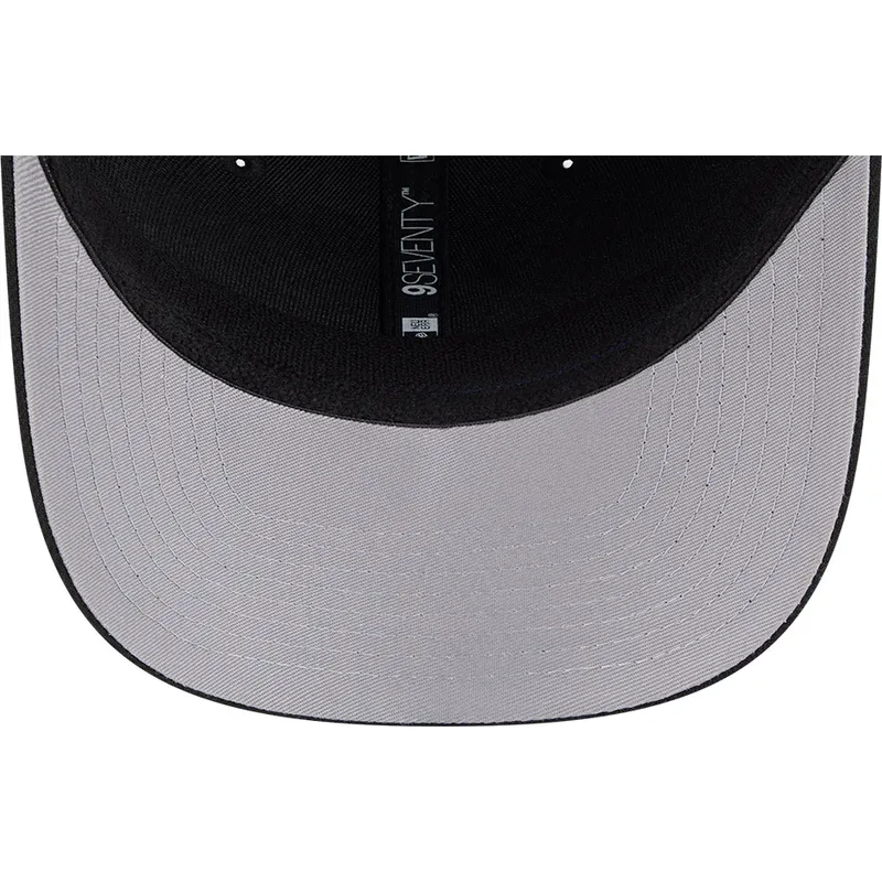 kapa-zaobljena-crna-snapback-9seventy-stretch-snap-stated-chicago-blackhawks-nhl-new-era
