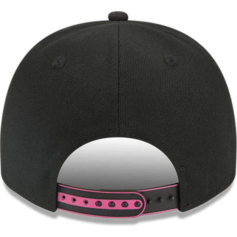 kapa-zaobljena-crna-snapback-9fifty-a-frame-neon-oakland-athletics-mlb-new-era kapa-zaobljena-crna-snapback-9fifty-a-frame-neon-oakland-athletics-mlb-new-era