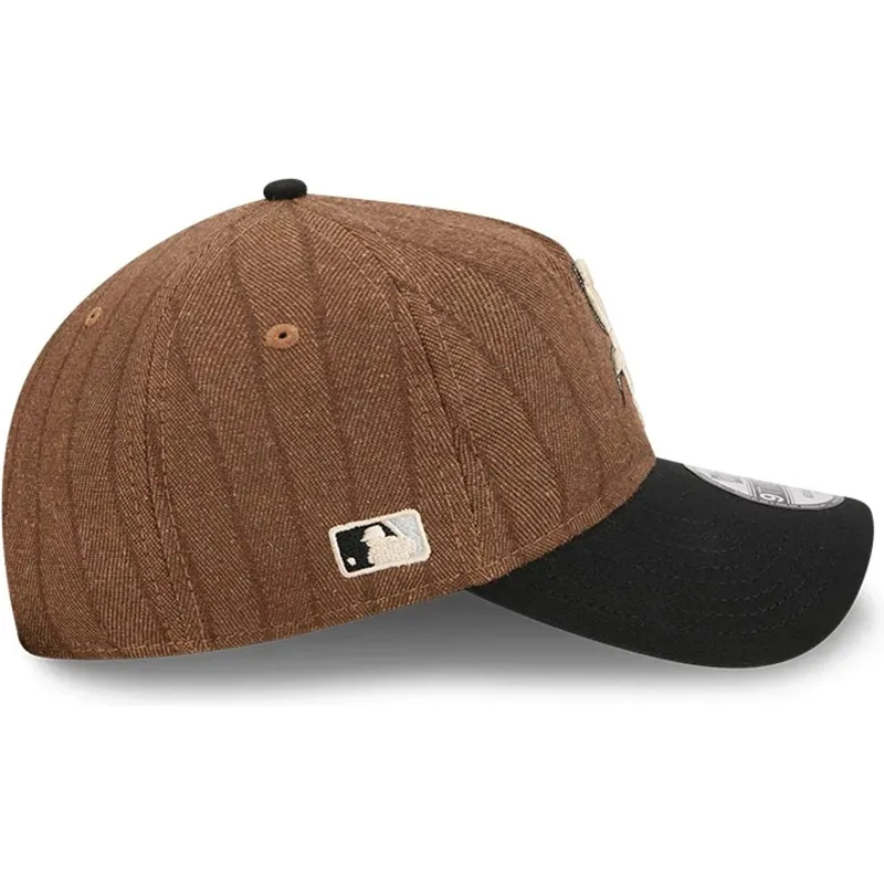 cap-zaobljena-brown-adjustable-strap-9twenty-a-frame-wool-pinstripe-chicago-white-sox-mlb-new-era