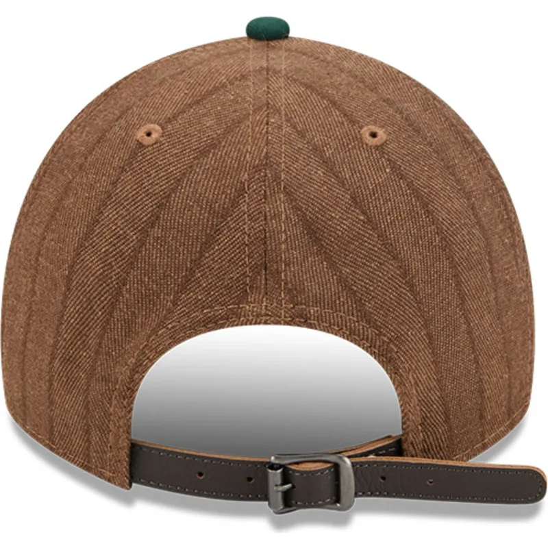 kape-zaobljena-smeda-podesiva-traka-9twenty-a-frame-wool-pinstripe-oakland-athletics-mlb-new-era