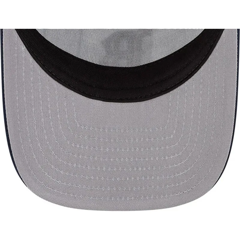 kapa-zaobljena-bijela-snapback-9fifty-a-frame-satin-pinstripe-boston-red-sox-mlb-new-era
