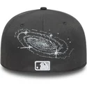 kapa-zaobljena-siva-prilagodena-59fifty-planet-icon-new-york-yankees-mlb-new-era
