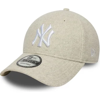 Kape zaobljena bež snapback 9FORTY Melton Wool New York Yankees MLB New Era