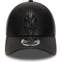 kapa-zaobljena-crna-snapback-9forty-m-crown-pu-new-york-yankees-mlb-new-era