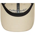 cap-zaobljena-beige-adjustable-strap-9twenty-new-era