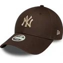 cap-zaobljena-brown-adjustable-strap-9forty-league-essential-new-york-yankees-mlb-new-era