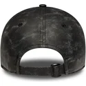 cap-zaobljena-black-adjustable-strap-9twenty-worn-pu-new-york-yankees-mlb-new-era