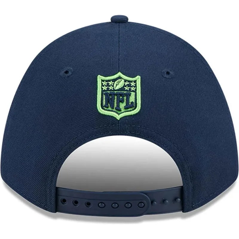 kapa-zaobljena-mornarsko-plava-snapback-9forty-m-crown-team-seattle-seahawks-nfl-new-era
