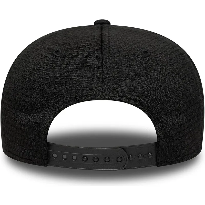 cap-zaobljena-black-snapback-9seventy-stretch-snap-mesh-flawless-new-york-yankees-mlb-new-era