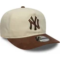 kapa-zaobljena-smeda-podesiv-9fifty-a-frame-suede-visor-new-york-yankees-mlb-new-era