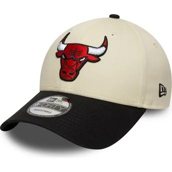 Kapa zaobljena bež podesiv 9FORTY Colour Block Chicago Bulls NBA New Era