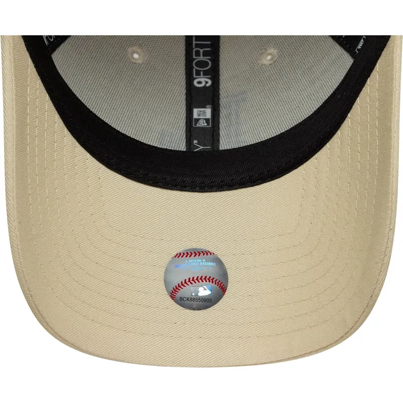 kapa-zaobljena-bez-podesiv-9forty-league-essential-los-angeles-dodgers-mlb-new-era