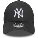 kapa-zaobljena-siva-podesiv-9forty-league-essential-new-york-yankees-mlb-new-era