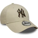 kape-zaobljena-bez-podesiva-traka-9forty-camo-infill-new-york-yankees-mlb-new-era