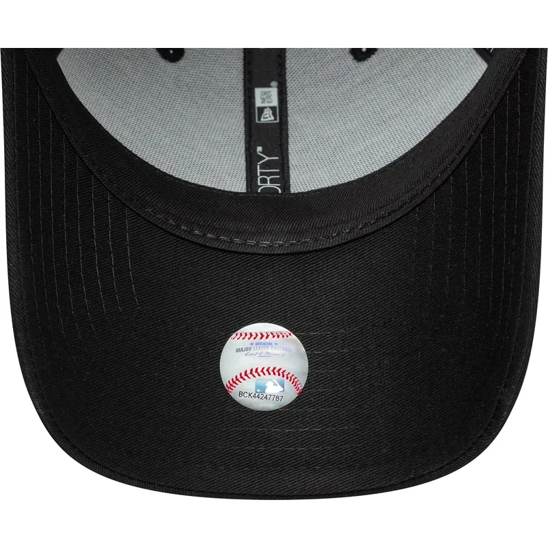 cap-zaobljena-black-adjustable-strap-9forty-camo-infill-new-york-yankees-mlb-new-era