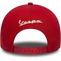 kapa-zaobljena-crvena-snapback-9forty-m-crown-80th-year-vespa-piaggio-new-era