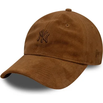 Kape zaobljena smeđa podesiva traka 9TWENTY Suede New York Yankees MLB New Era
