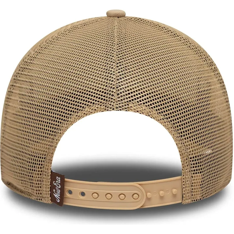 kapa-zaobljena-smeda-snapback-a-frame-oval-canvas-distress-new-era