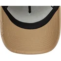 kapa-zaobljena-smeda-snapback-a-frame-oval-canvas-distress-new-era
