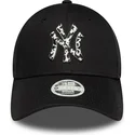 cap-zaobljena-black-adjustable-strap-9forty-animal-infill-new-york-yankees-mlb-new-era