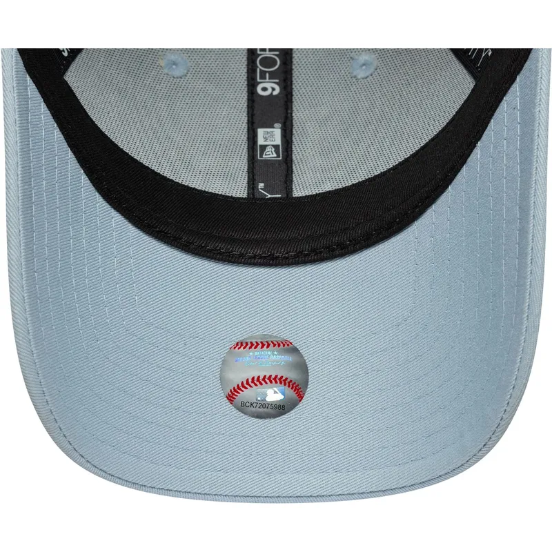 kapa-zaobljena-plava-podesiv-9forty-metallic-los-angeles-dodgers-mlb-new-era