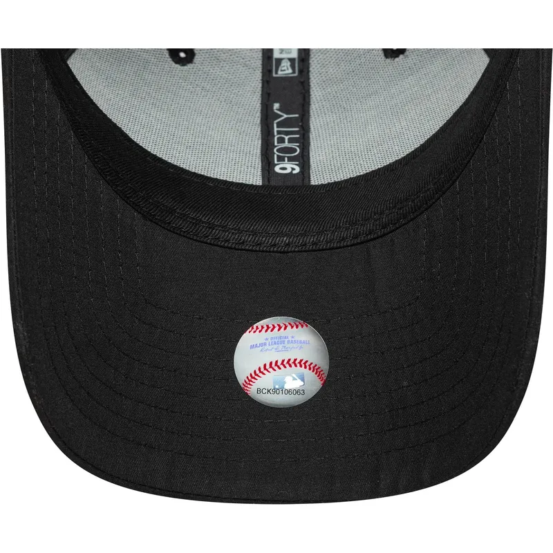 kapa-zaobljena-crna-podesiv-bronce-9forty-flawless-new-york-yankees-mlb-new-era