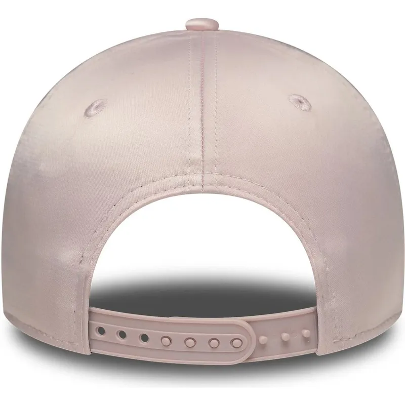 kapa-zaobljena-ruzicasta-podesiv-9forty-satin-new-york-yankees-mlb-new-era