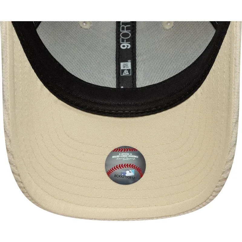kapa-zaobljena-bez-podesiv-9forty-m-crown-pastel-cord-los-angeles-dodgers-mlb-new-era