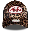 kapa-zaobljena-leopard-snapback-9forty-a-frame-m-crown-new-era