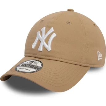 Kape zaobljena smeđa podesiva traka claro 9TWENTY League Essential New York Yankees MLB New Era