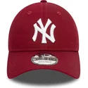kapa-zaobljena-crvena-podesiv-9twenty-league-essential-new-york-yankees-mlb-new-era