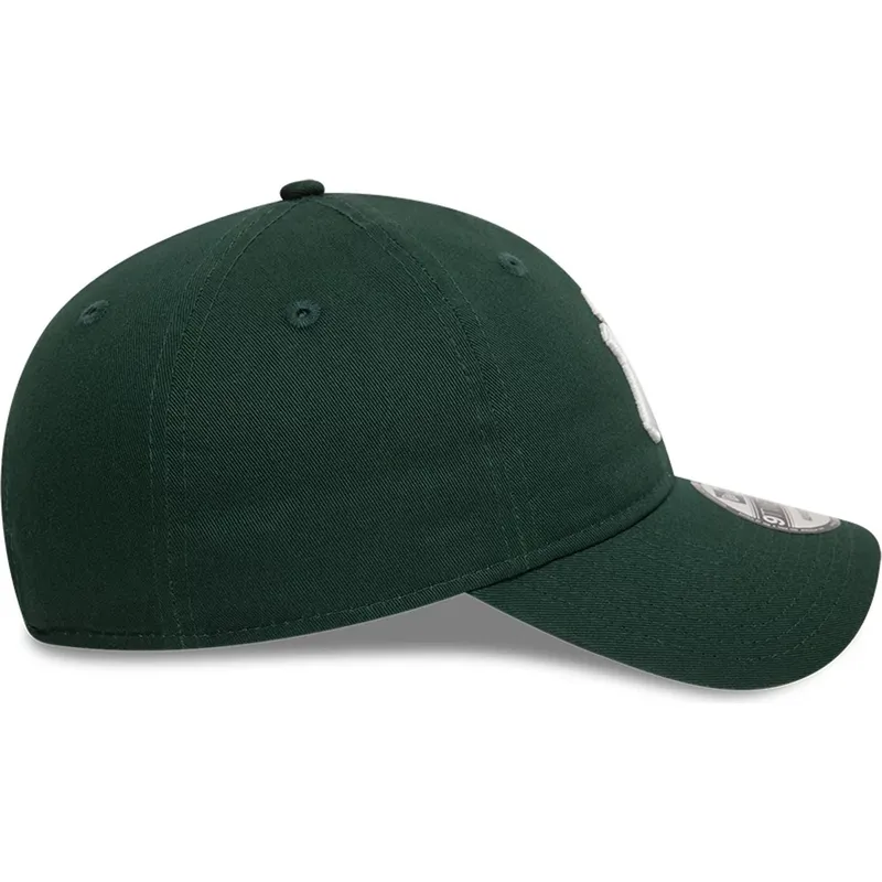 cap-zaobljena-green-adjustable-strap-9twenty-league-essential-new-york-yankees-mlb-new-era cap-zaobljena-green-adjustable-strap-9twenty-league-essential-new-york-yankees-mlb-new-era