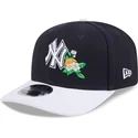 kapa-zaobljena-mornarsko-plava-snapback-9seventy-stretch-snap-flower-new-york-yankees-mlb-new-era