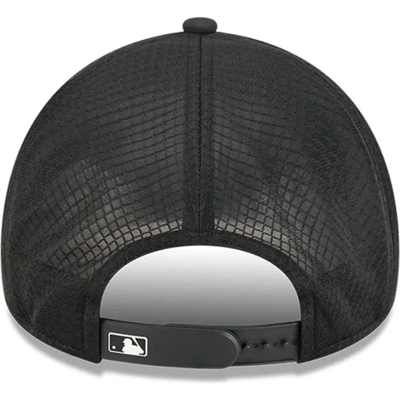kapa-zaobljena-crna-snapback-9forty-apex-bp-chi-chicago-white-sox-mlb-new-era