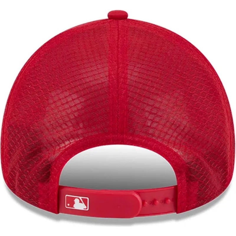 kapa-zaobljena-crvena-snapback-9forty-apex-batting-practice-new-york-yankees-mlb-new-era