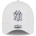 kape-zaobljena-bijela-snapback-9forty-apex-batting-practice-new-york-yankees-mlb-new-era