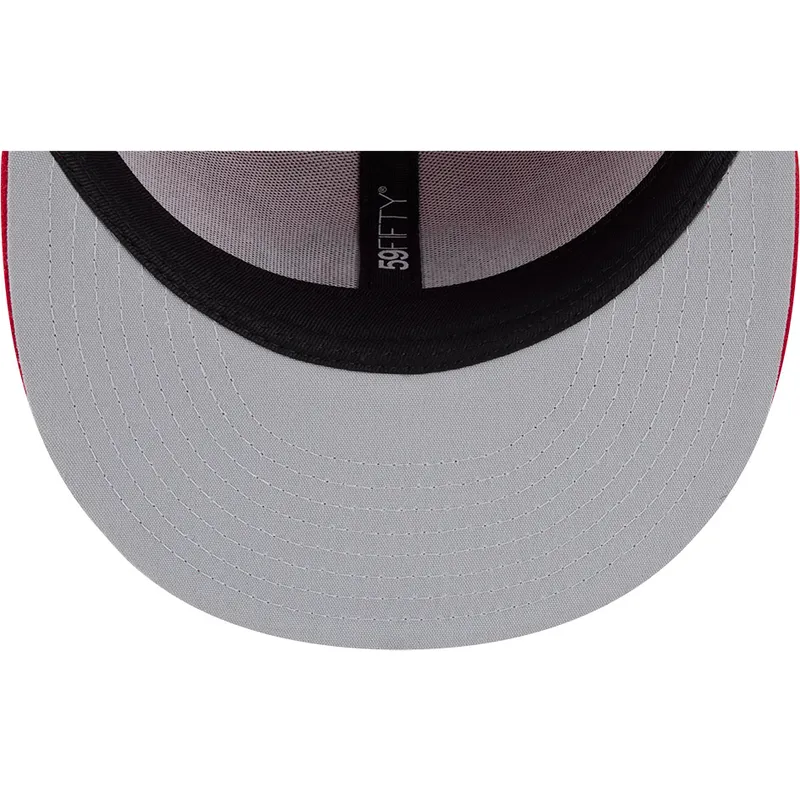 new-era-flat-brim-59fifty-canada-2026-world-baseball-classic-red-fitted-cap