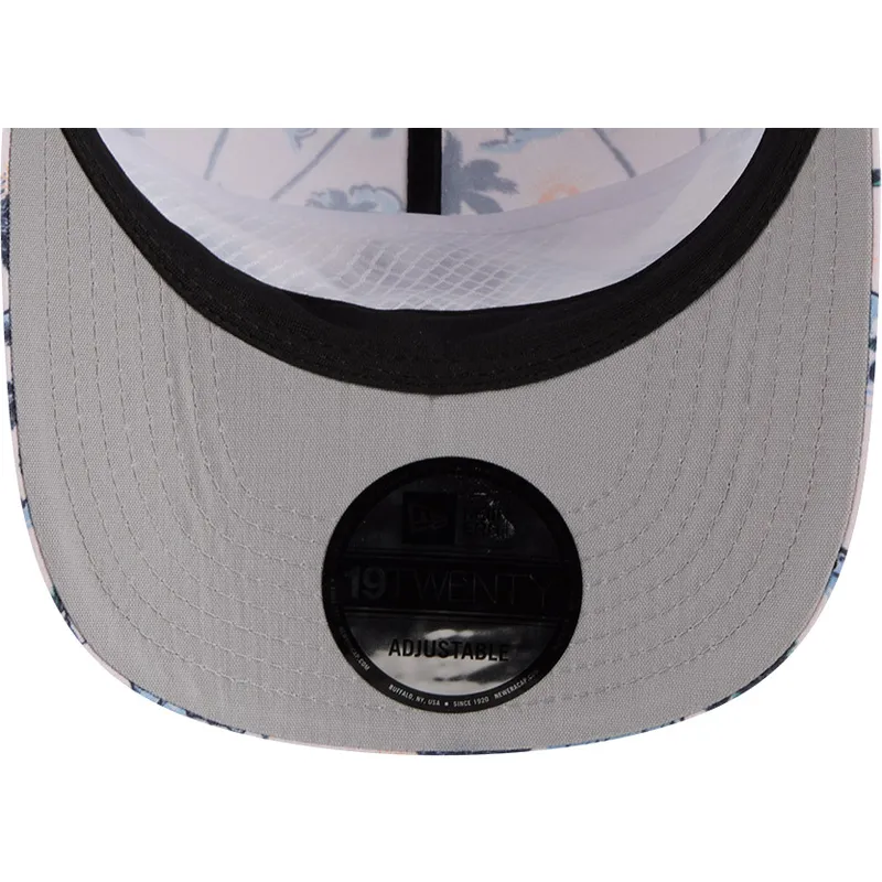 cap-zaobljena-multicolor-snapback-19twenty-printed-tropical-new-york-yankees-mlb-new-era cap-zaobljena-multicolor-snapback-19twenty-printed-tropical-new-york-yankees-mlb-new-era