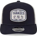 kapa-zaobljena-mornarsko-plava-snapback-9seventy-stretch-snap-patch-new-york-yankees-mlb-new-era