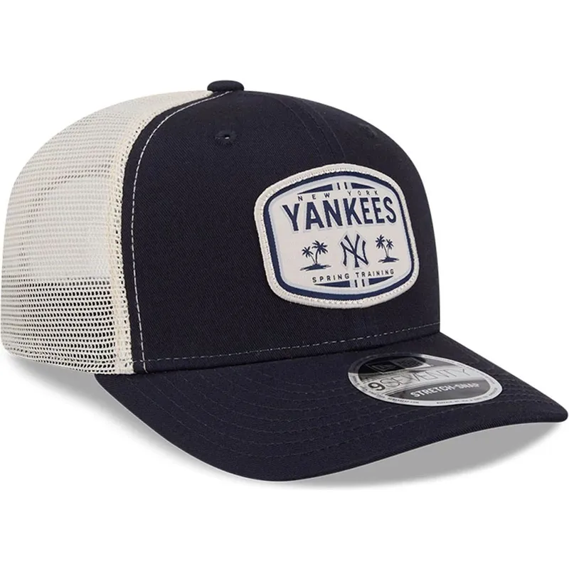 kapa-zaobljena-mornarsko-plava-snapback-9seventy-stretch-snap-patch-new-york-yankees-mlb-new-era
