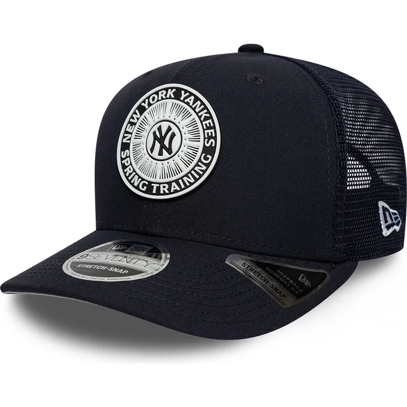 kapa-zaobljena-mornarsko-plava-snapback-9seventy-stretch-snap-circle-spring-training-new-york-yankees-mlb-new-era